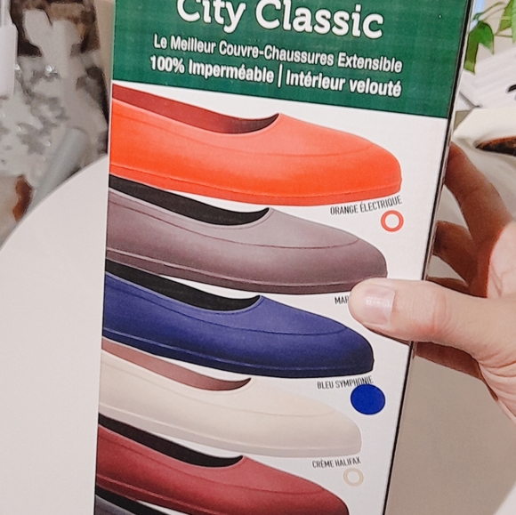 Shoe cover - Picture 2 of 2